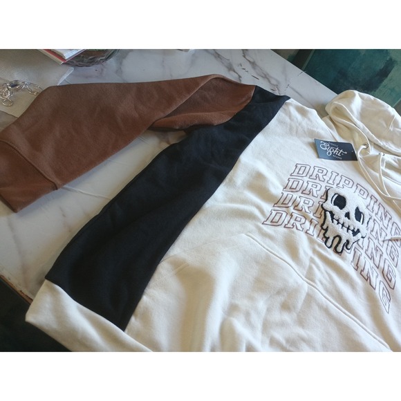 Eighty Eight Brand Dripping Skeleton Graphic Sweater Men's 3XL NWT Pullover - Picture 3 of 16